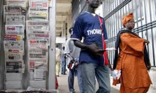 Sénégal : la presse privée dénonce des pressions des autorités