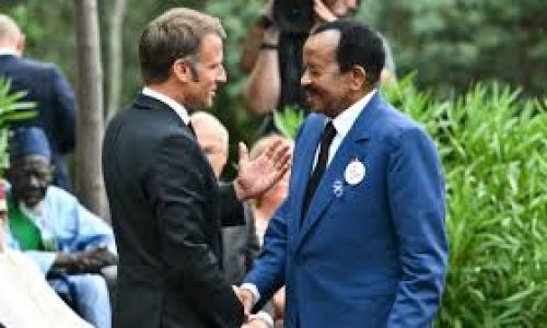Cameroun : Emmanuel Macron reconnaît la « guerre » menée par la France avant et après l’indépendance