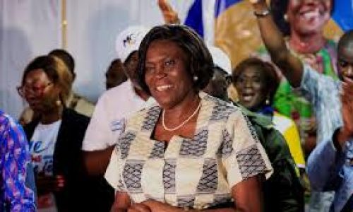 Présidentielle en Côte d’Ivoire : Simone Gbagbo dénonce un scrutin “sans âme démocratique” après la victoire annoncée d’Alassane Ouattara