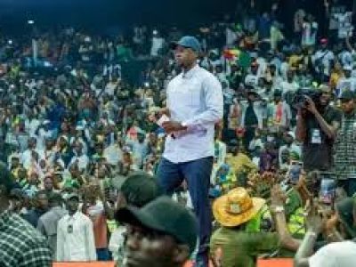 Dissolution de l’APR : la proposition de Sonko relance la bataille politique au Sénégal