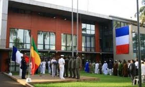 Français à Bamako : entre désobéissance et attachement, un pied de nez à Paris ?