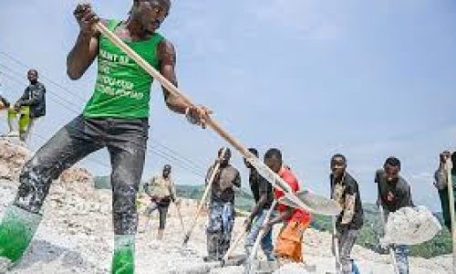 RDC : prolongation de six mois de l’interdiction du commerce des minerais dans l’Est du pays