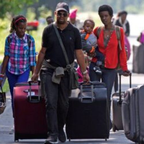 États-Unis : 3 000 dollars pour les migrants qui quittent volontairement le pays