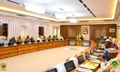 Niger : résiliation des contrats de quatre sociétés minières et pétrolières