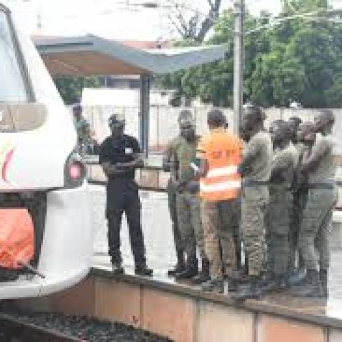 Drame sur les rails du TER : une personne perd la vie à Dakar