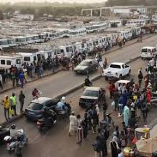 Grève des routiers au Sénégal : le mouvement se durcit malgré les appels au calme