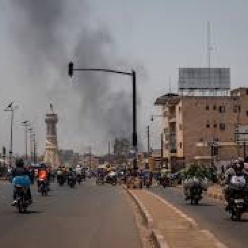 Mali : la France appelle ses ressortissants à quitter le pays