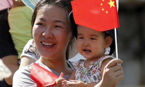 Chine : Une allocation annuelle de 420 euros pour encourager les naissances
