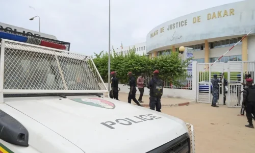 Diffamation présumée : le dossier Toussaint Manga en délibéré à Dakar
