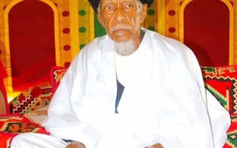 Décès de Cheikhna Cheikh Saadbou Aïdara : la communauté khadre en deuil